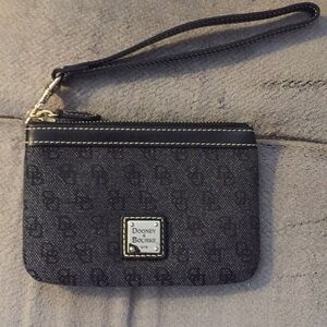 Dooney & Bourke Wristlet